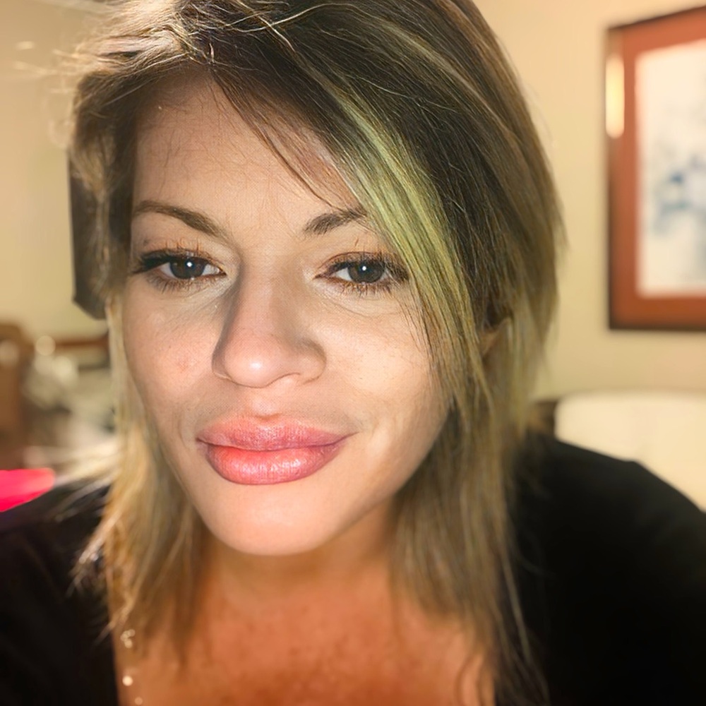 Meet your Posher, Lindsey